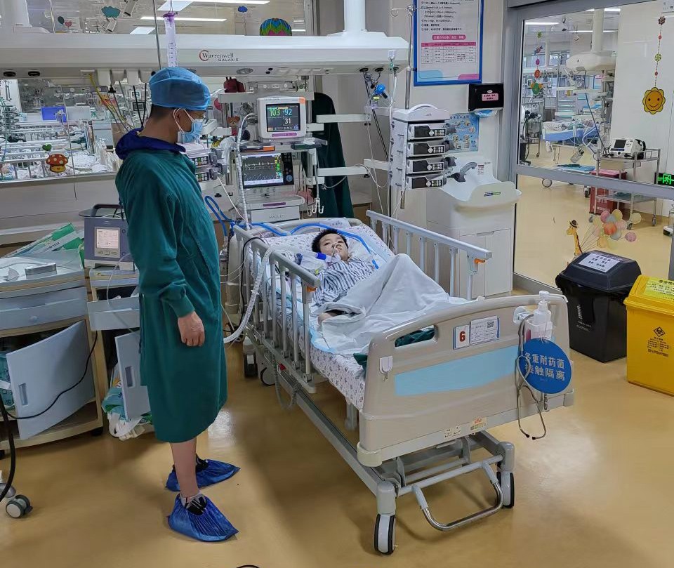 沁源县跨省救护车出租公司